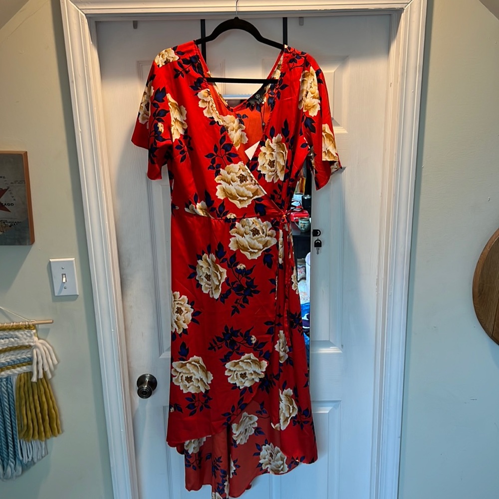 Great Wrap dress - size 14 - perfect for dates, events, anything!